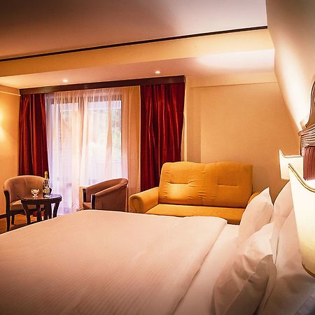 Perla Hotel Slanic Moldova Luaran gambar