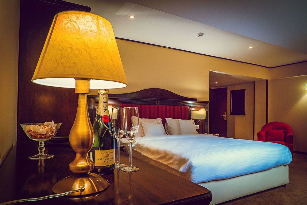 Perla Hotel Slanic Moldova Luaran gambar